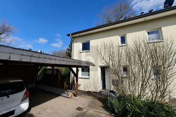 COMMISSION-FREE! WELL-MAINTAINED & RENTED