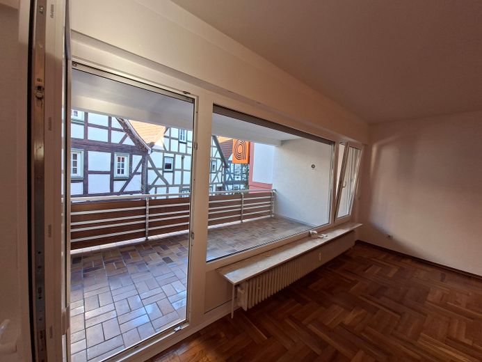 Ampio appartamento di 2 locali di circa 91 m², con cucina spaziosa e balcone – proprio in Europaplatz a Schotten – Foto 8