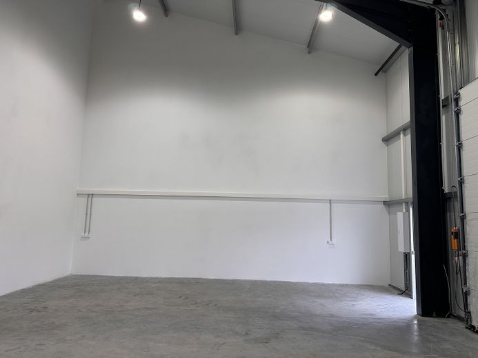 !!AB SOFORT!! Nutzungseinheit 114m2 + Büroeinheit /  Nutzungseinheit 114m2 ohne Büro – फोटो 6