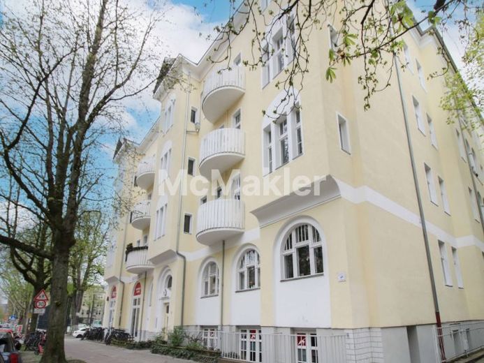Sofort einziehen: Attraktive 2-Zimmer-Wohnung mit großzügigem Wohnbereich in Berlin-Friedenau – Foto 1