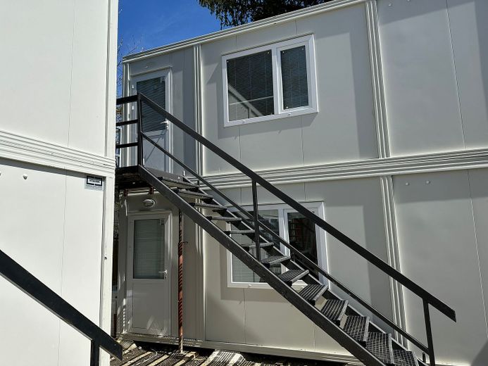 Wohncontainer zu vermieten für Arbeiter und Monteure 4 - 8 Mann möbliert nur gewerblich – Foto 3
