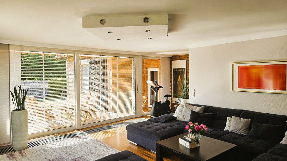 EG-Wohnzimmer-Terrasse