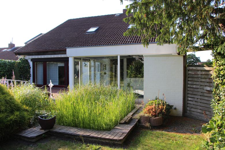Großzügiges Einfamilienhaus mit vermietetem Obergeschoss – Foto 14