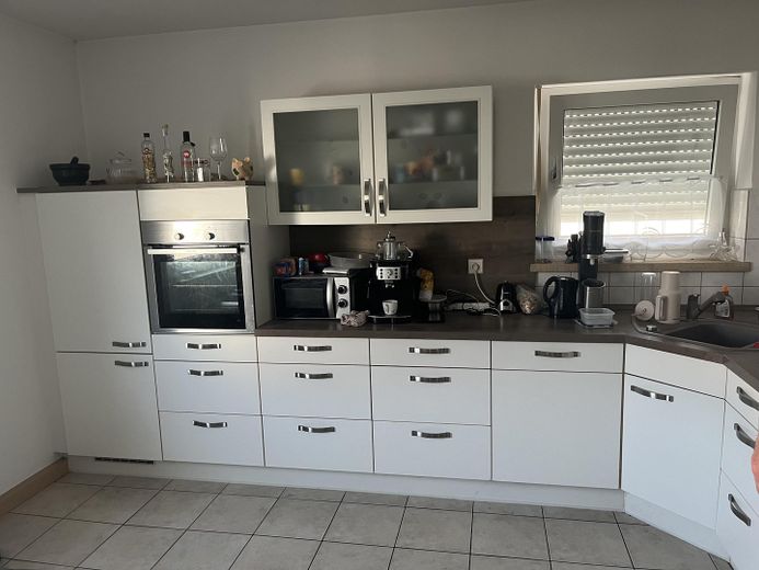 Provisionsfrei: Gepflegtes Zweifamilienhaus mit Garten & Garage in guter Wohnlage von Weiden – Küche 1.OG