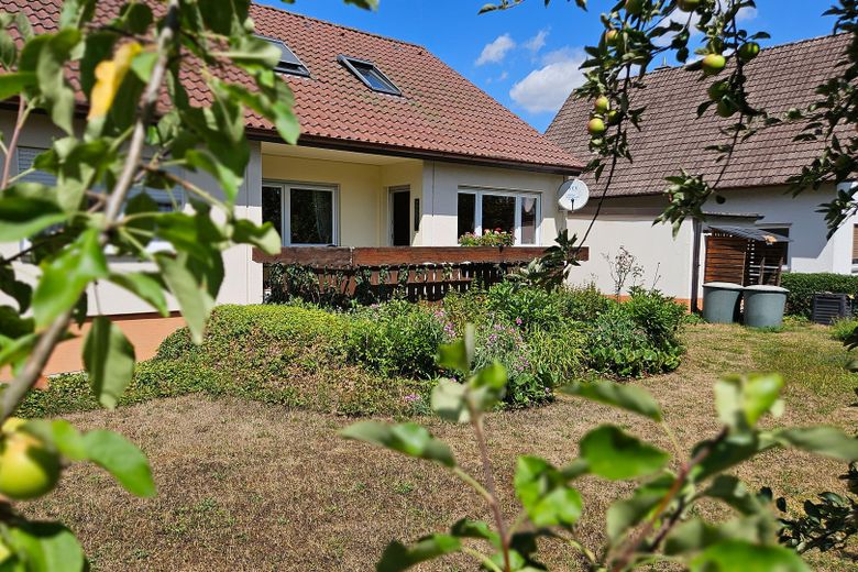 Provisionsfreies Einfamilienhaus mit Einliegerwohnung und Garage – Foto 42