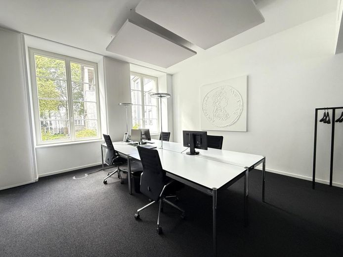 Büro2