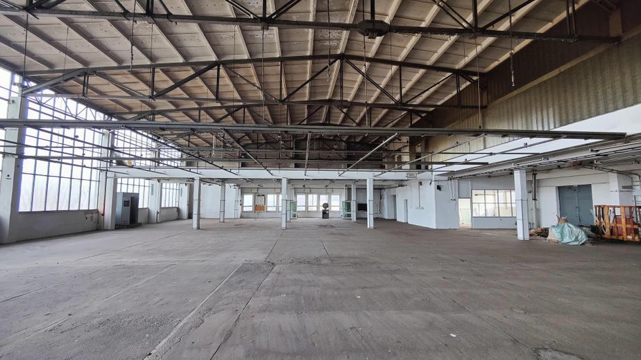 Freitragende Lagerfläche