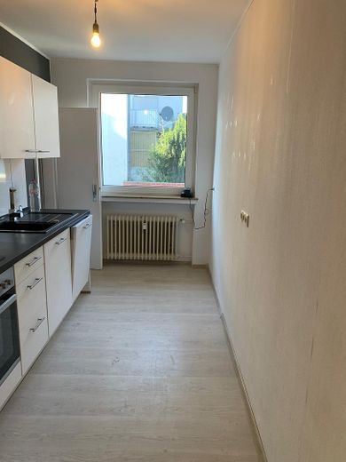 Sanierte 4-Zimmer-Whg mit Balkon in Osnabrück-Innenstadt! – Foto 2