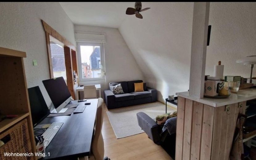 Urokliwa kamienica w Weststadt – dwa apartamenty w jednym mieszkaniu – Zdjęcie 1