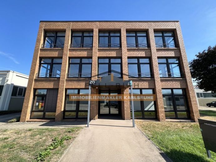 FÜR KREATIVE KÖPFE: modernes Bürohaus mit guter Anbindung in Ettlingen-West zu vermieten – Foto 1