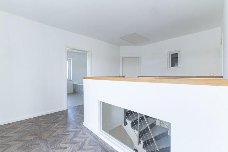 Moderne Villa / als Doppelthaushälfte mit 5 Zim. in Hamburg Nähe – Foto 1