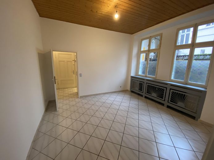 Modernisierte Altbauwohnung mit großer Terrasse | ca. 55 m² | Wuppertal-Elberfeld – Zimmer