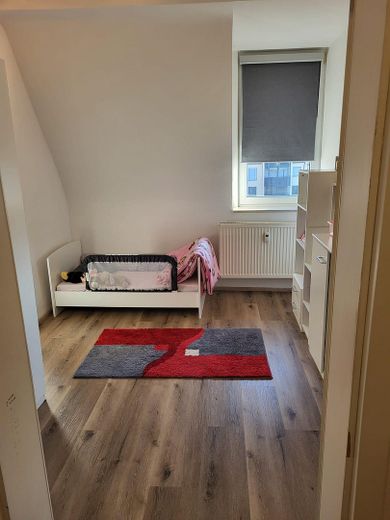 Light-filled 3.5-room maisonette apartment in Nordstadt/Gärten h.d.Veste – Kinderzimmer Bild 2