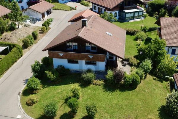 FAMILIENTRAUM IN TOP LAGE