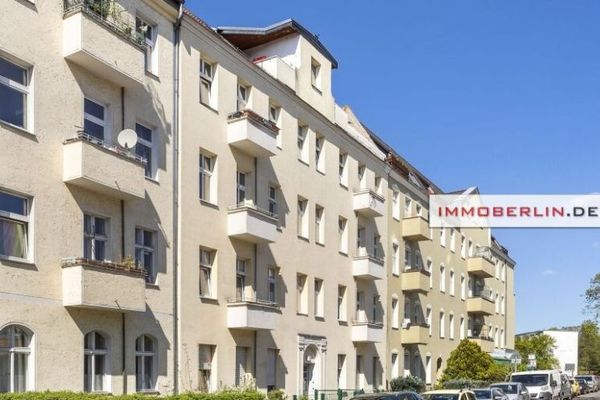 IMMOBERLIN.DE - Güzel atmosfer: Sakin şehir konumunda balkonlu eski yapı dairesi
