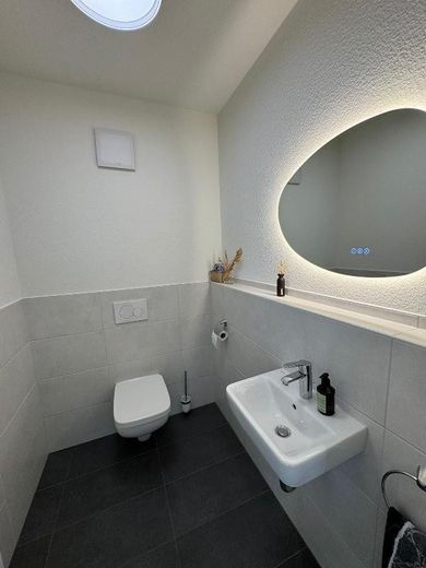 Exclusives 4,5 Zimmer Penthouse in ruhiger Lage in Schwanau - Ottenheim zu vermieten! – Gäste-WC