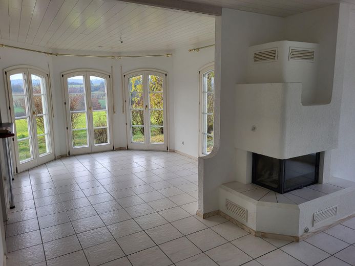 Belle maison dans un cadre verdoyant, district de Neckar-Odenwald, Ravenstein ; à 3 km de l’autoroute, à 2 km du terrain de golf – Photo 17