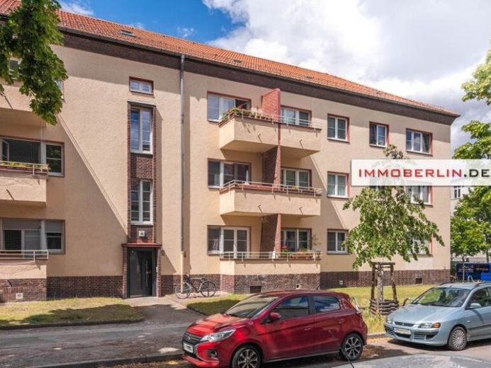 IMMOBERLIN.DE - Frisch renovierte Altbauwohnung mit Südterrasse – Foto 1