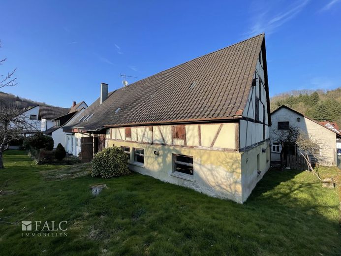 Hofanwesen mit Potenzial - FALC-Immobilien Öhringen – Ansicht Süd
