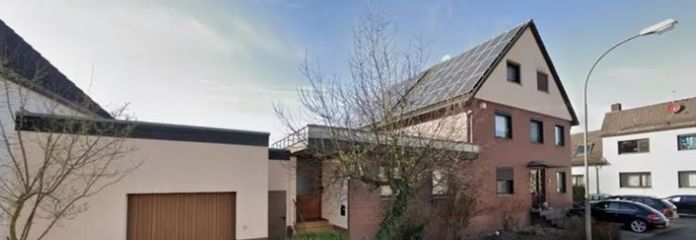 10613- Großzügiges freistehendes Haus mit sep. Gewerbe Praxis -Bürofläche mit großem Grundstück, Garten, Pool und PV-Anlage