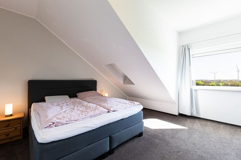 Landidylle meets Design: Perfektes 2-FH für die große Familie in Hanglage – Whg. 2 Schlafzimmer 1-2