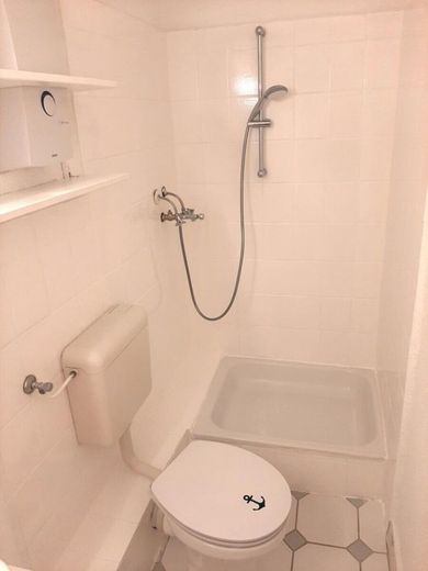 Appartamento di 2 locali, 51 mq | Eimsbüttel | disponibile subito – Bad mit Dusche