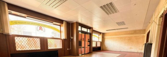 एक ही छत के नीचे आवास और व्यावसायिक स्थान – भरपूर संभावनाओं वाले विशाल क्षेत्र