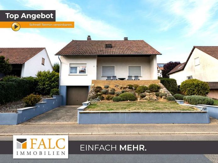Casa unifamiliare o 2 unità abitative in un colpo solo? Cercate... Noi ce l’abbiamo! – FALC Immobilien – Foto 1