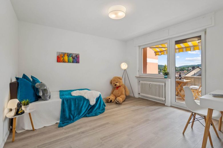 Kinder- oder Arbeitszimmer