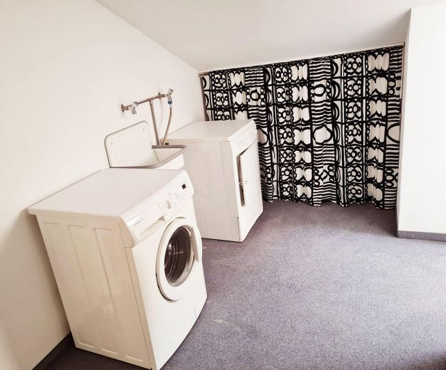 Wymarzone mieszkanie dwupoziomowe w Allach – Dachzimmer 2