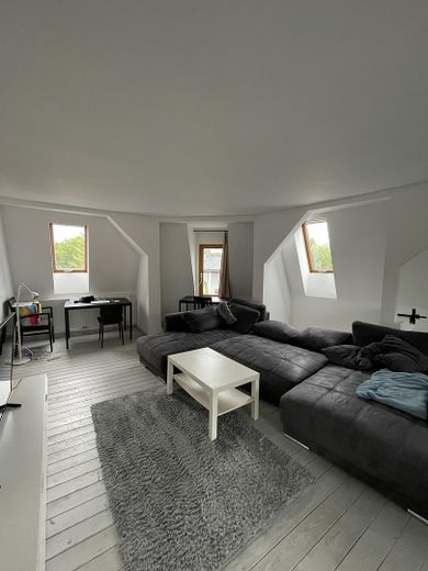 Großzügiges historisches Landhaus mit Studioatelier - familienfreundlich, Nähe Berlin, See & Wald – Wohnzimmer  OG, Whg 2