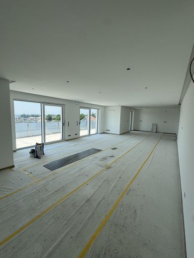 KfW40 + QNG: Im Herzen von Hauzenberg - Exklusives Penthaus mit Weitblick – Wohn-/Essbereich