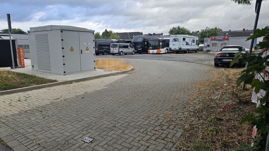 in posizione TOP piazzale/posto auto/parcheggio auto,/commercio di caravan in affitto ca.1100 mq – Foto 6