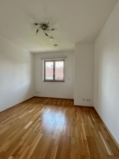 Moderne Doppelhaushälfte mit Top-Ausstattung in Sauerlach – Ihr neues Zuhause wartet! – Foto 2