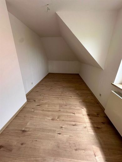 Gemütliche 2-Zimmer mit neuen Laminat und Einbauküche in guter Lage! – PHOTO-2026-06-18-10-32-20_3