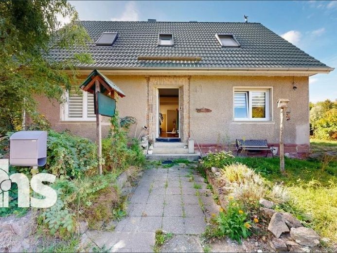 PROVISIONSFREI: Einfamilienhaus in Hettstedt mit außergewöhnlich großem Grundstück – Foto 1