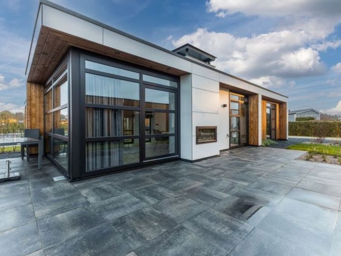Luxus-Steinbungalow - einmalig in Lage & Qualität - Loosdrecht – Foto 1