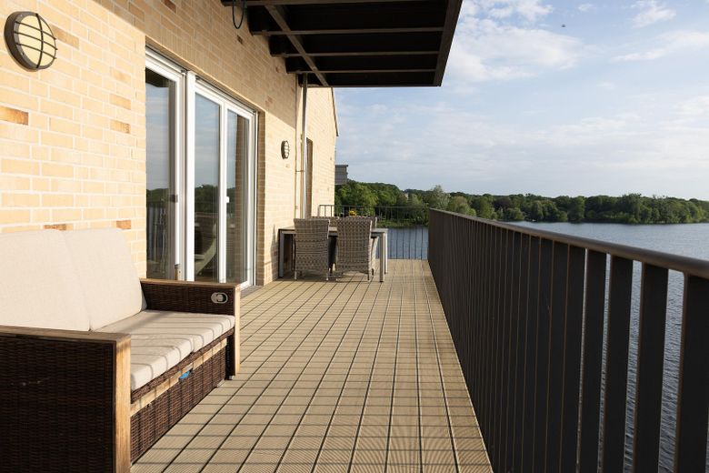 ¡Ubicación, ubicación, ubicación! ¡Apartamento en la Speicherstadt junto al agua! – Balkon