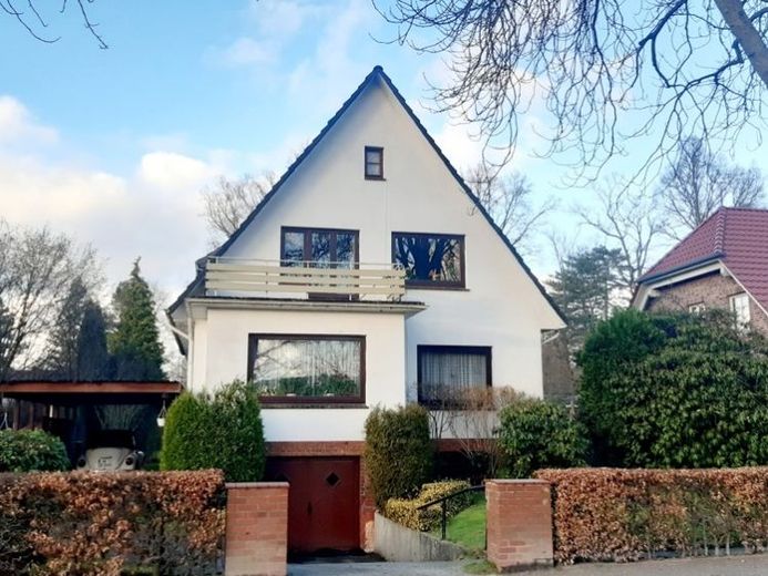 Großes Grundstück mit Altbestand in A-Lage / ca. 60% des Bodenwerts / Kauf auf Nießbrauchbasis – Foto 1