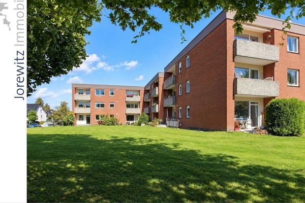 Bi-Stieghorst: Renovierte 2 Zimmer Wohnung mit Balkon und Blick ins Grüne
