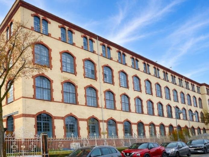 HISTORISCHER CHARME TRIFFT MODERNES LOFTGEFÜHL – Foto 1