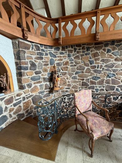 Treppe ins Kellergeschoss