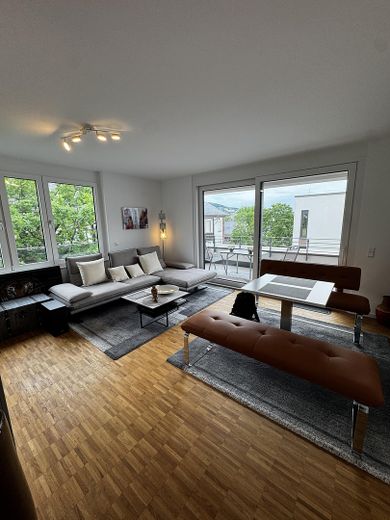 Penthouse met 2 dakterrassen | Campbell, Heidelberg | Direct te betrekken | 2 parkeerplaatsen in de ondergrondse parkeergarage – Wohnzimmer