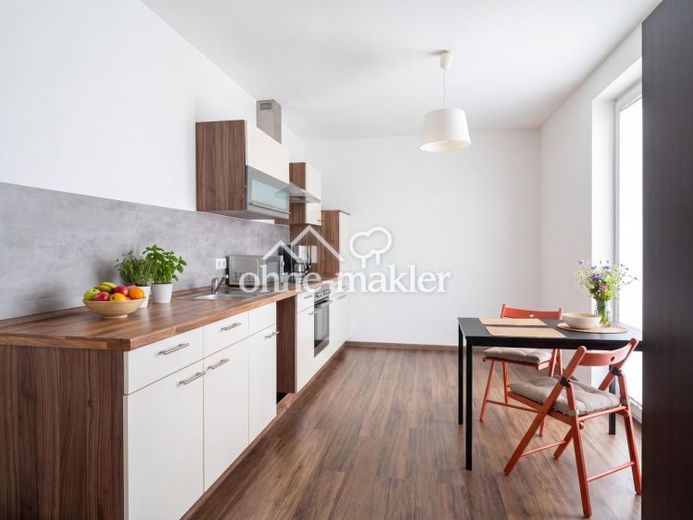 Moderno appartamento di 3 locali con riscaldamento a pavimento e terrazza soleggiata – circa 110 m², pari al nuovo – Foto 1