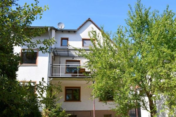 Dom jedno- lub dwurodzinny z dużą ilością miejsca w Darmstadt-Waldkolonie/Weststadt