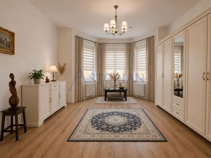 Neuer Preis!
Wunderschöne 4-Zimmer-Wohnung
im nachgefragten Berliner Westend – Foto 1