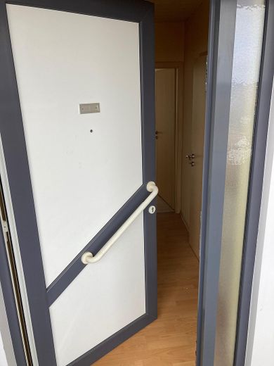 2 Zimmerwohnung in Wunstorf – Eingangstür Wohnung