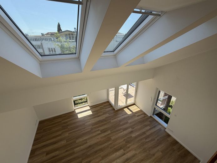 Blick aufs Wohnzimmer 