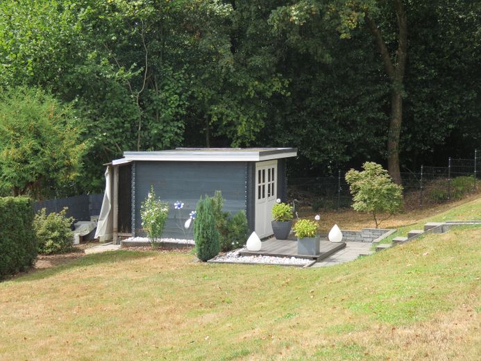 Exklusives Wohnen in allerbester Wohnlage – Gartenhaus