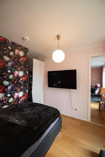 begehbarer K.schrank-Stauraum